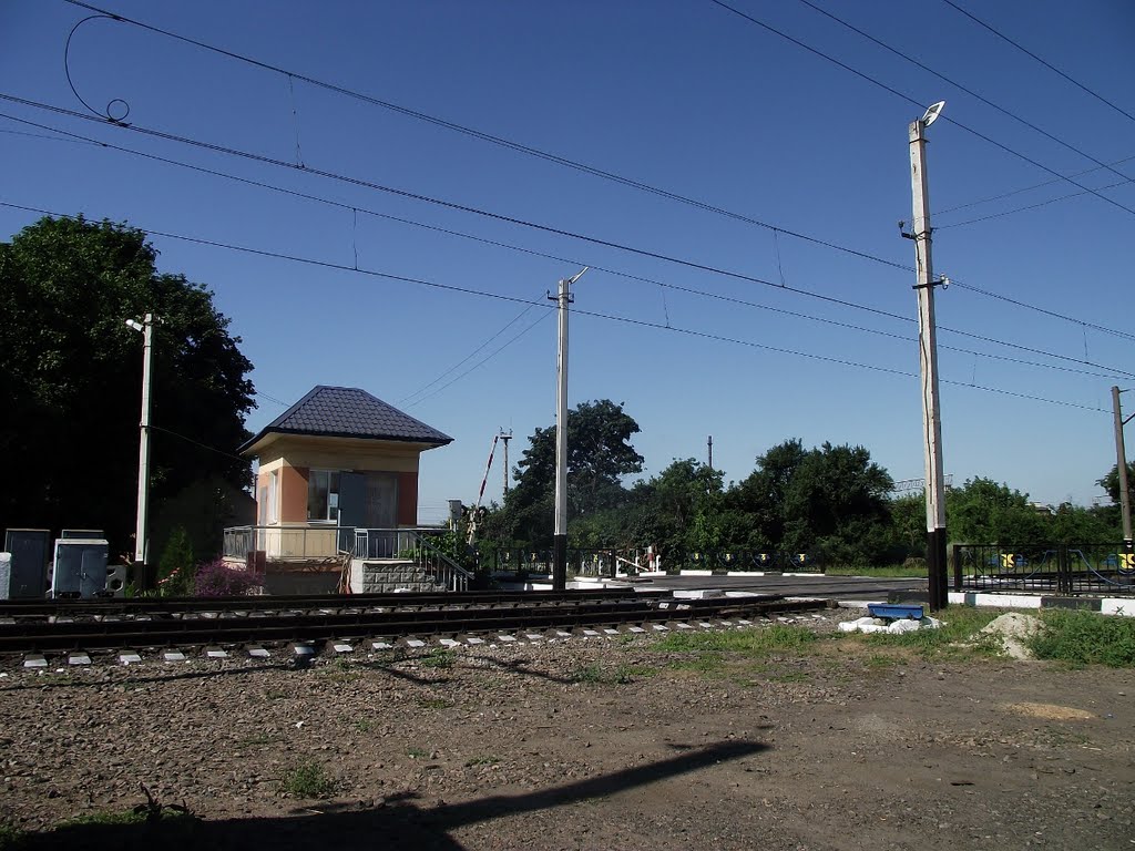 жд переезд в Волновахе
