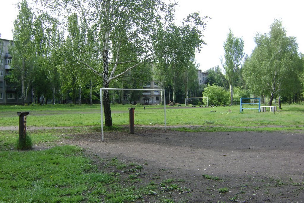 Возле 10-ой школы