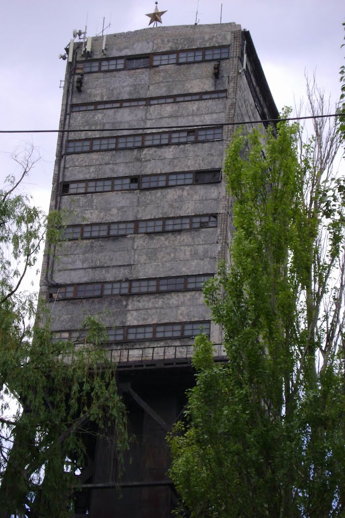 Димитровский небоскреб