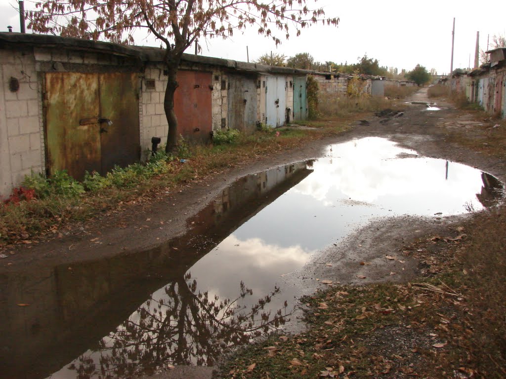 Гаражи