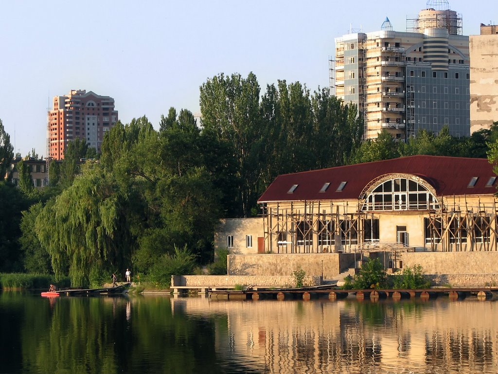 Лодочная станция на втором городском пруду