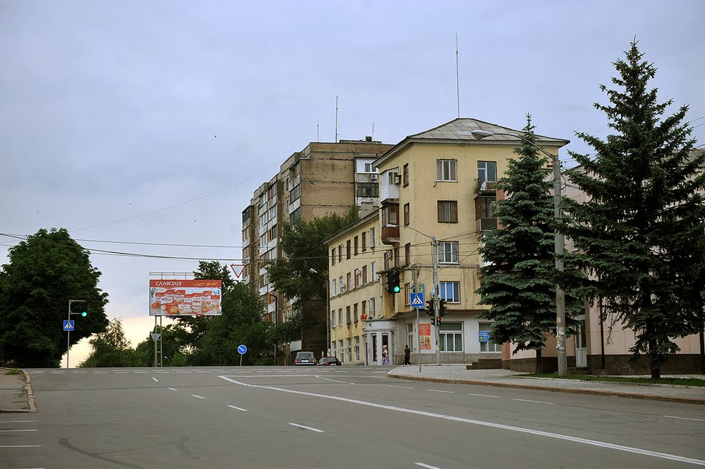 Театральная улица