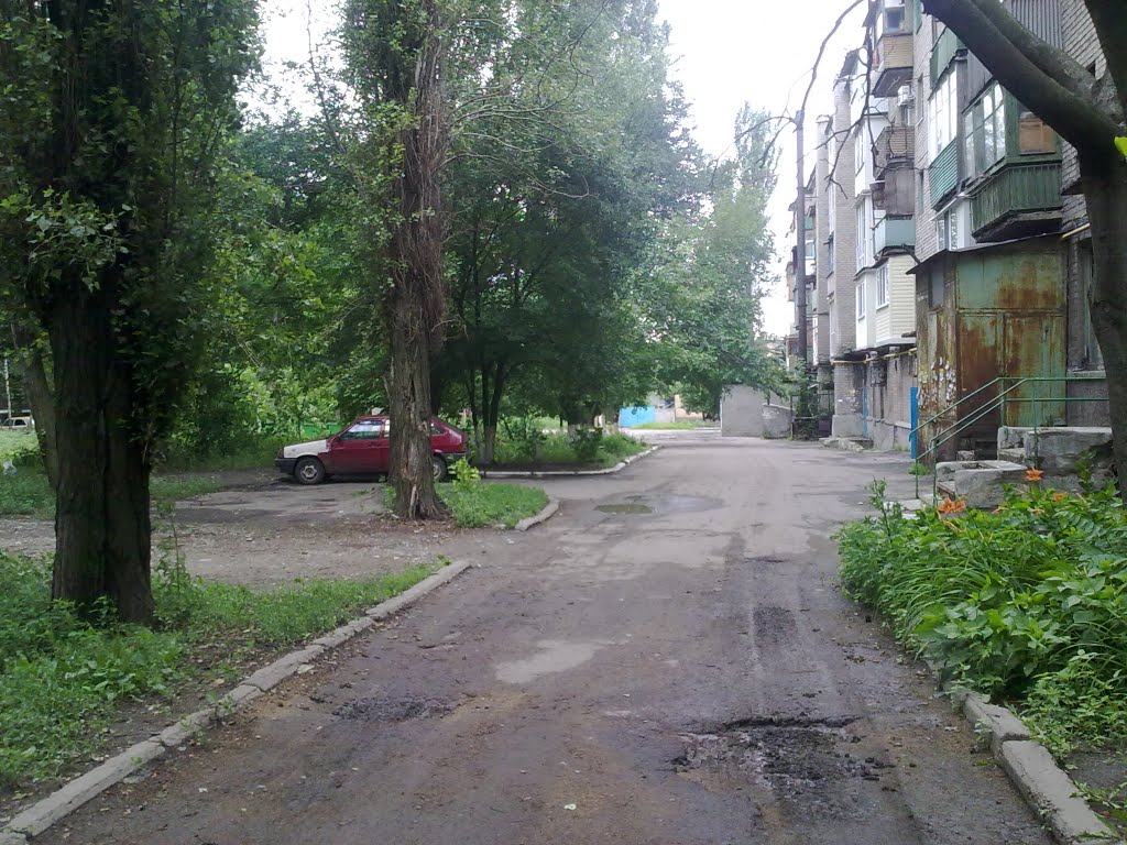 Макеевка, ул. Ленина 82