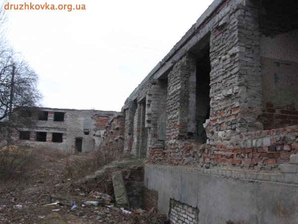 Бывшая баня по ул. Петлина