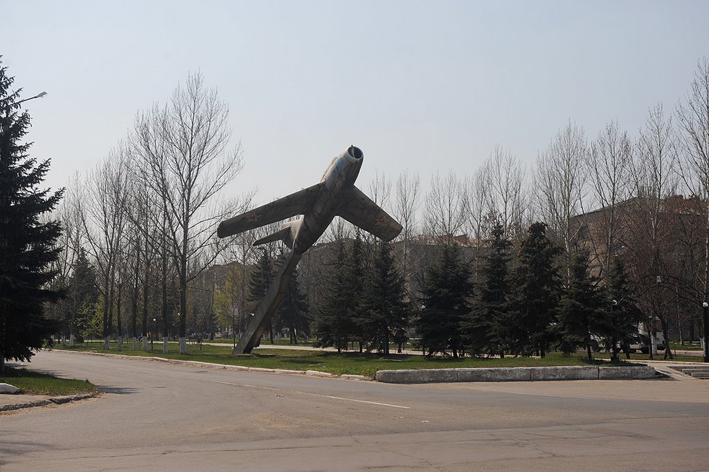 апрель 2009