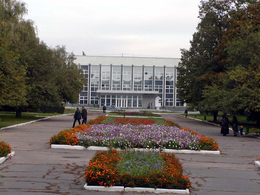 пл. Шибанкова, Дворец культуры