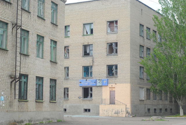 после обстрела ж.д.больница 03.06.2014г.