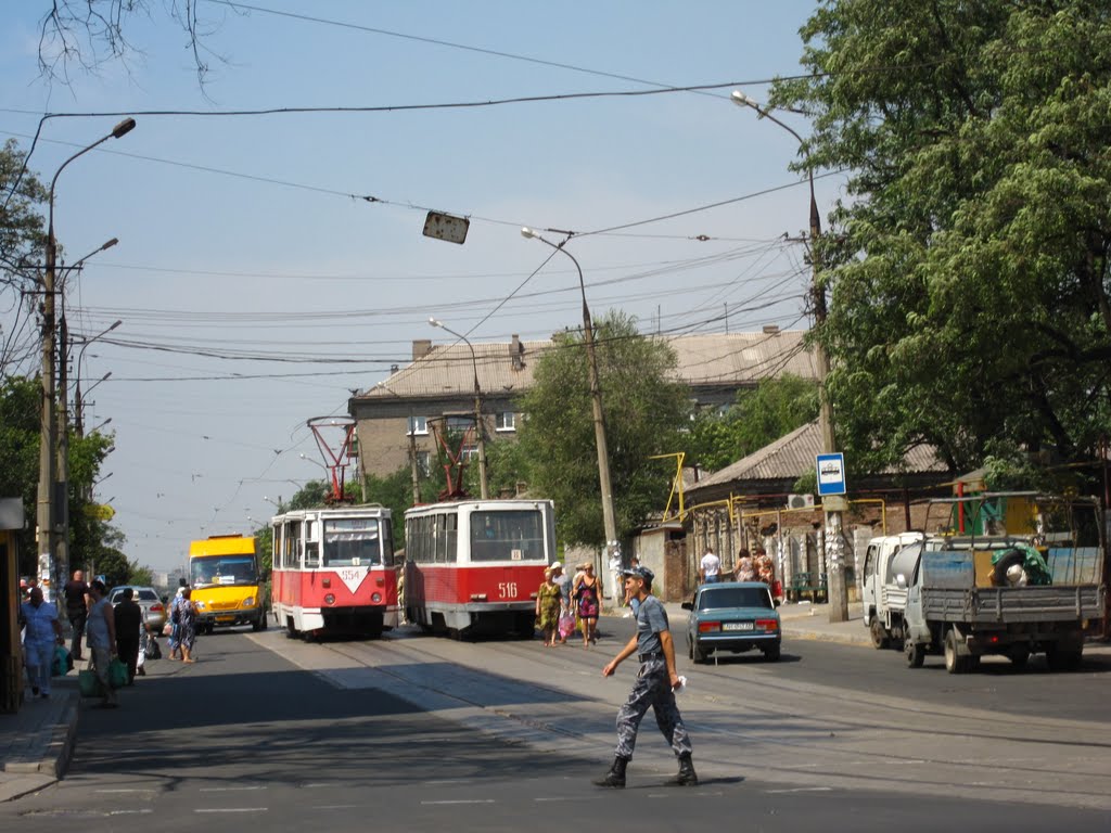 трамваї Маріуполя ..