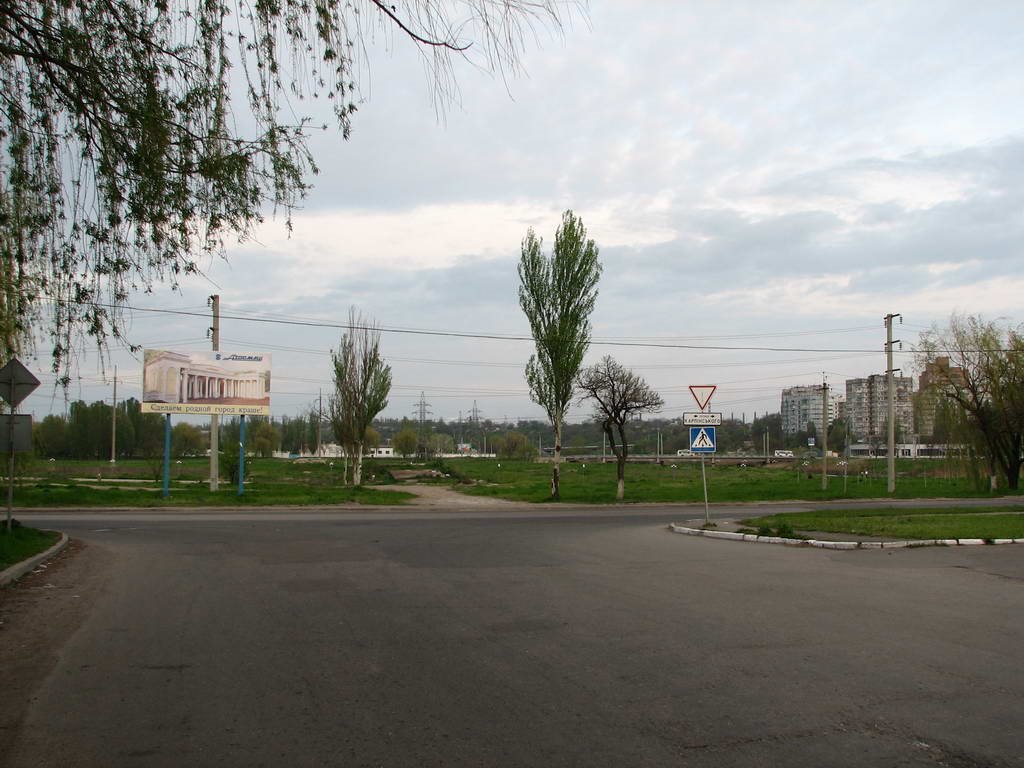 пересечение ул. Карпинского и ул. Бахмутская