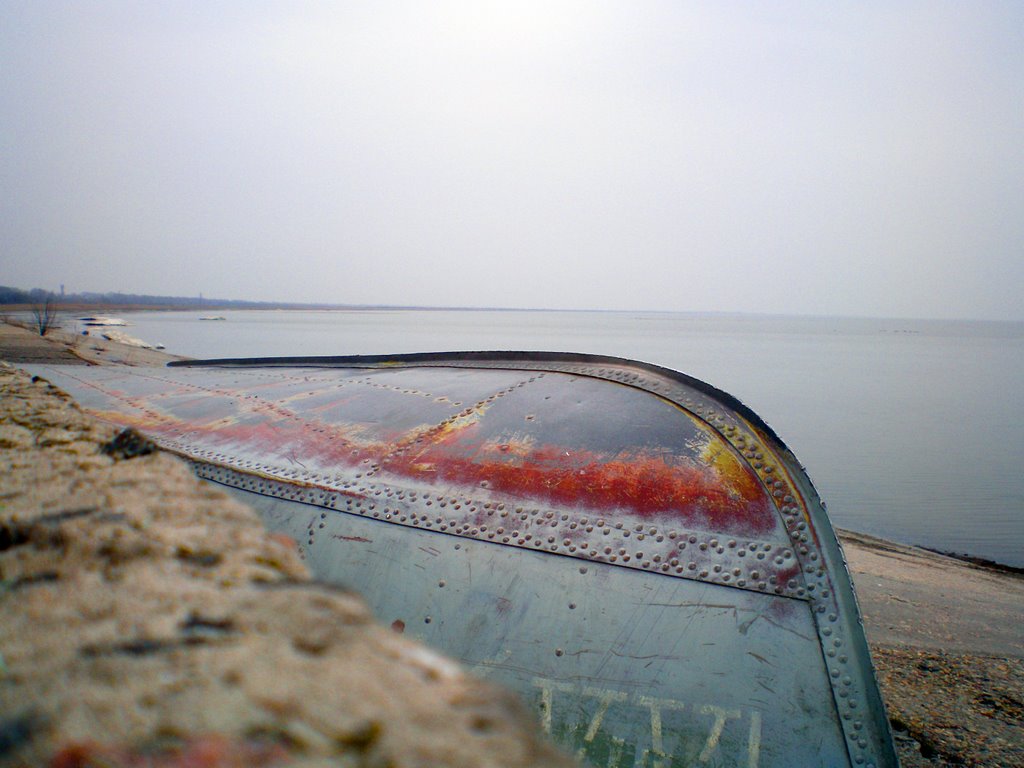 Старая лодка