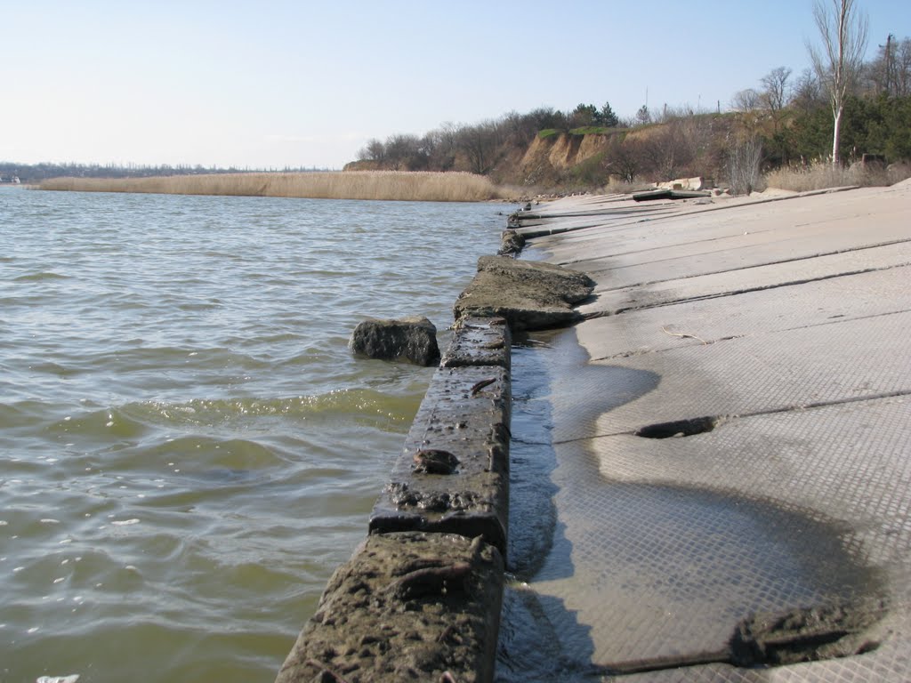 море