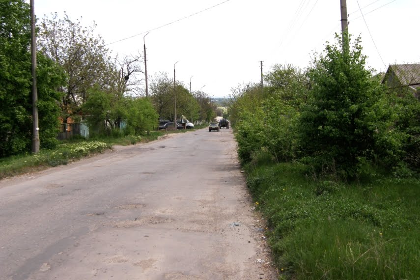 ул Изюмская