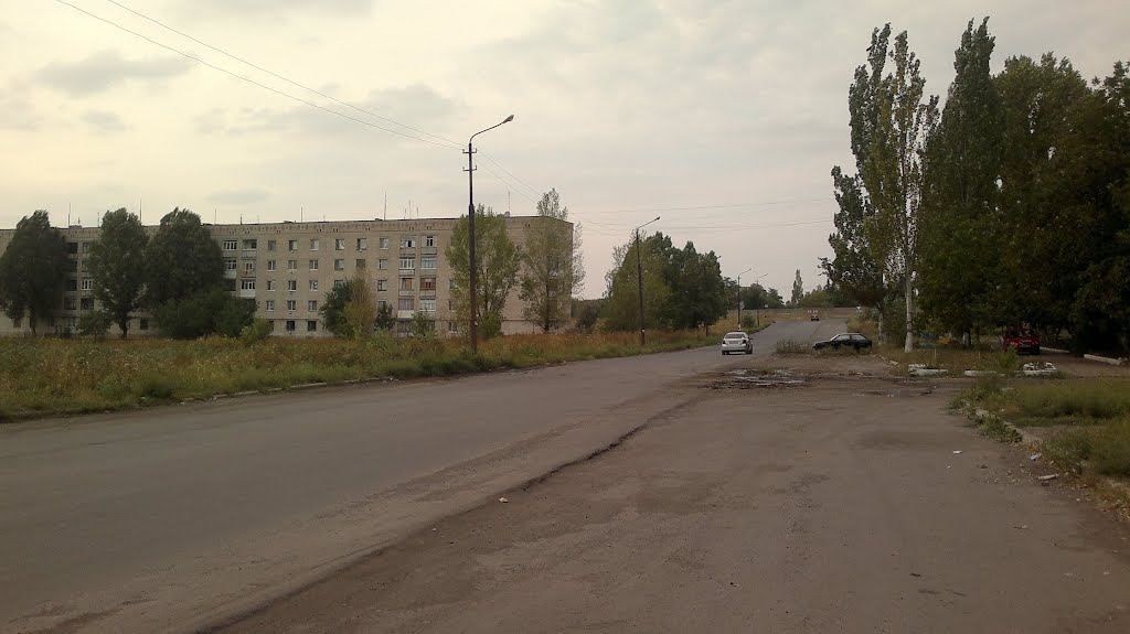 ул. 250 лет донбасса, 15   28.08.2012