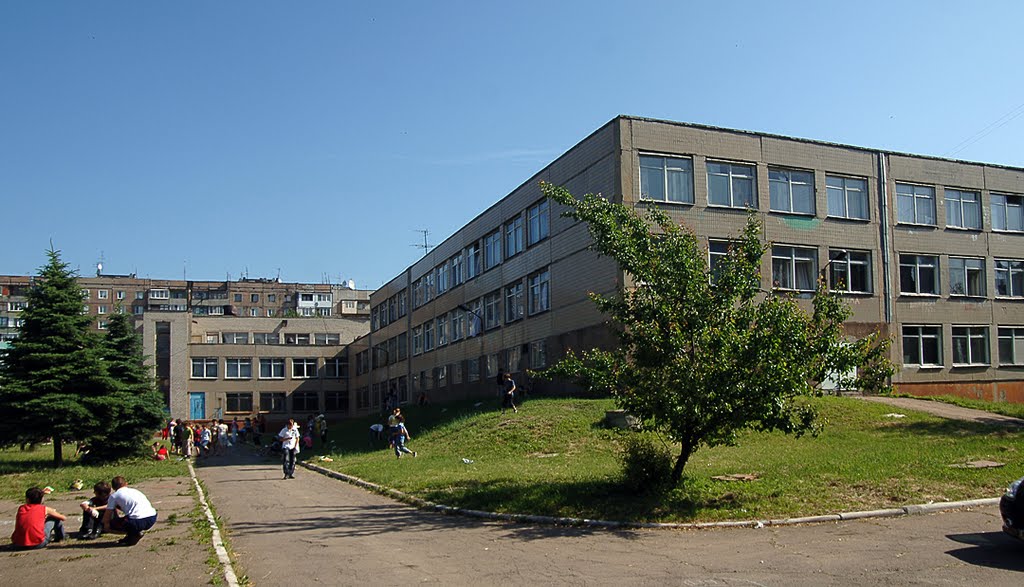 Школа 50 -лето 2010
