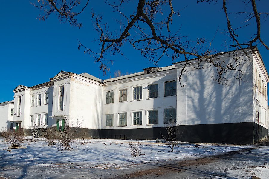 Школа № 7, Торез, Посёлок "Лутугино"