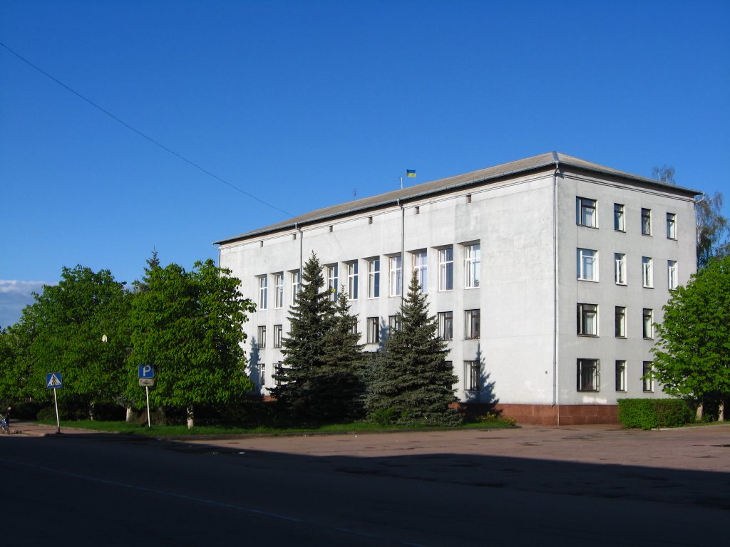 Local powers building