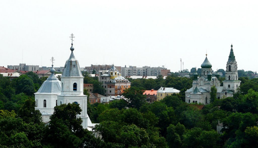 город