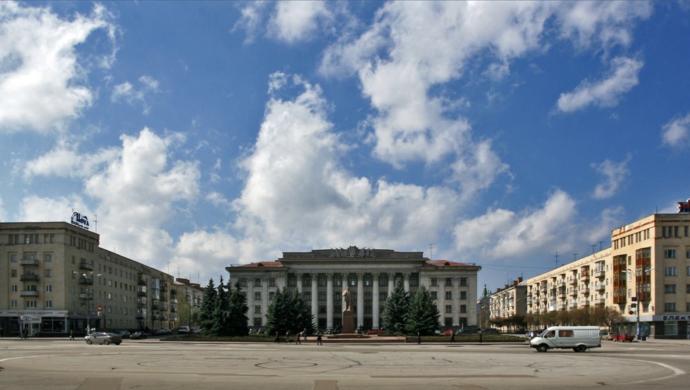 Соборная площадь
