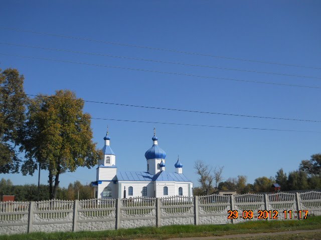 Церква біля МОЕЗа
