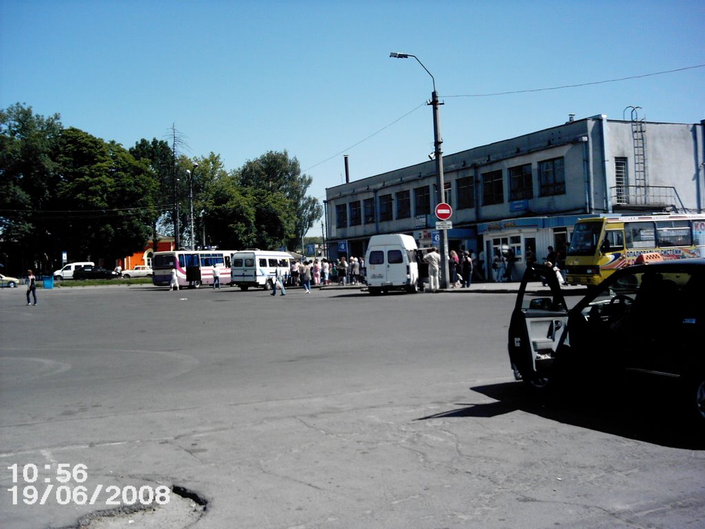 Новоград-Волынск автостанция