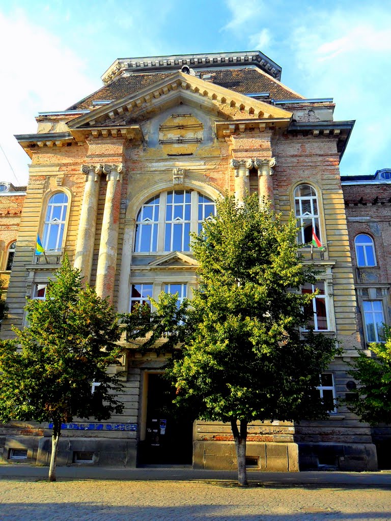 Transcarpathian Hungarian II.Rákóczi Francis College - II.Rákóczi Ferenc Kárpátaljai Magyar Főiskola