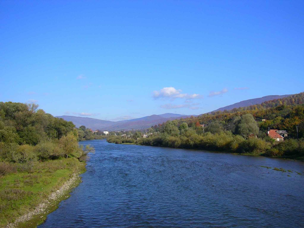Velikiy Bereznyi River