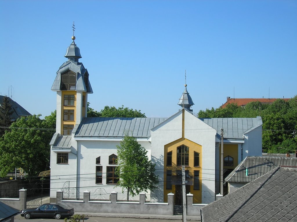 церква