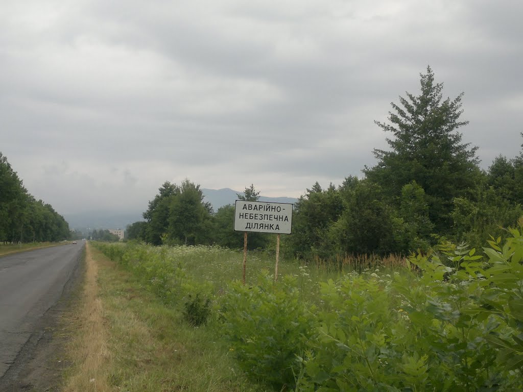 Pozor  ! Nebezpečný úsek