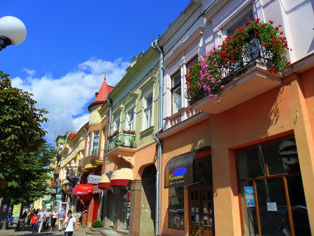 Mira Street - Mira utca
