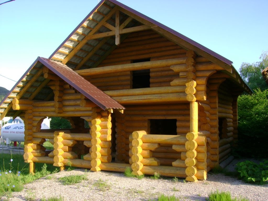 MUNKÁCS   Faház