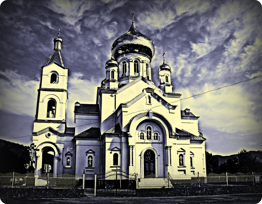 Orthodox Church in Ukraine, Mukacheve-Pravoslavný chrám -Mukačevo-Ukrajina