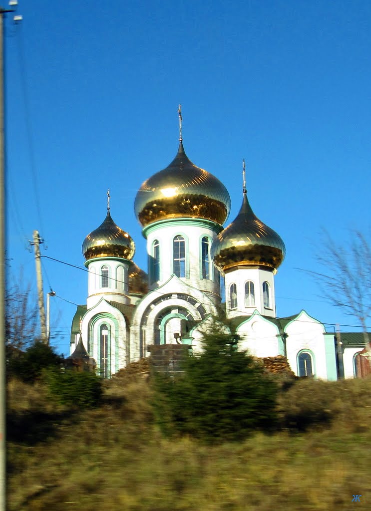 Церква Всіх Святих  на Червоній горі в Мукачевому (фото з авто)