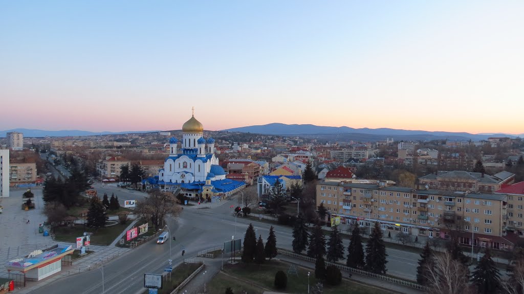 Світанок над Ужгородом/Dawn above Uzhhorod