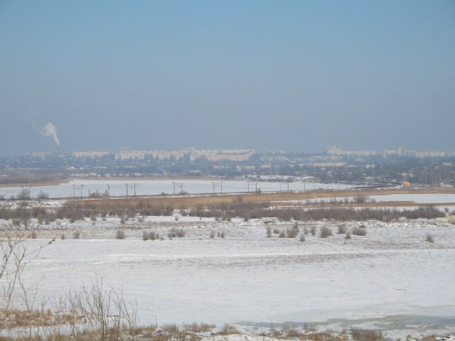 Вид на космический мкр с обрыва в Кушугуме