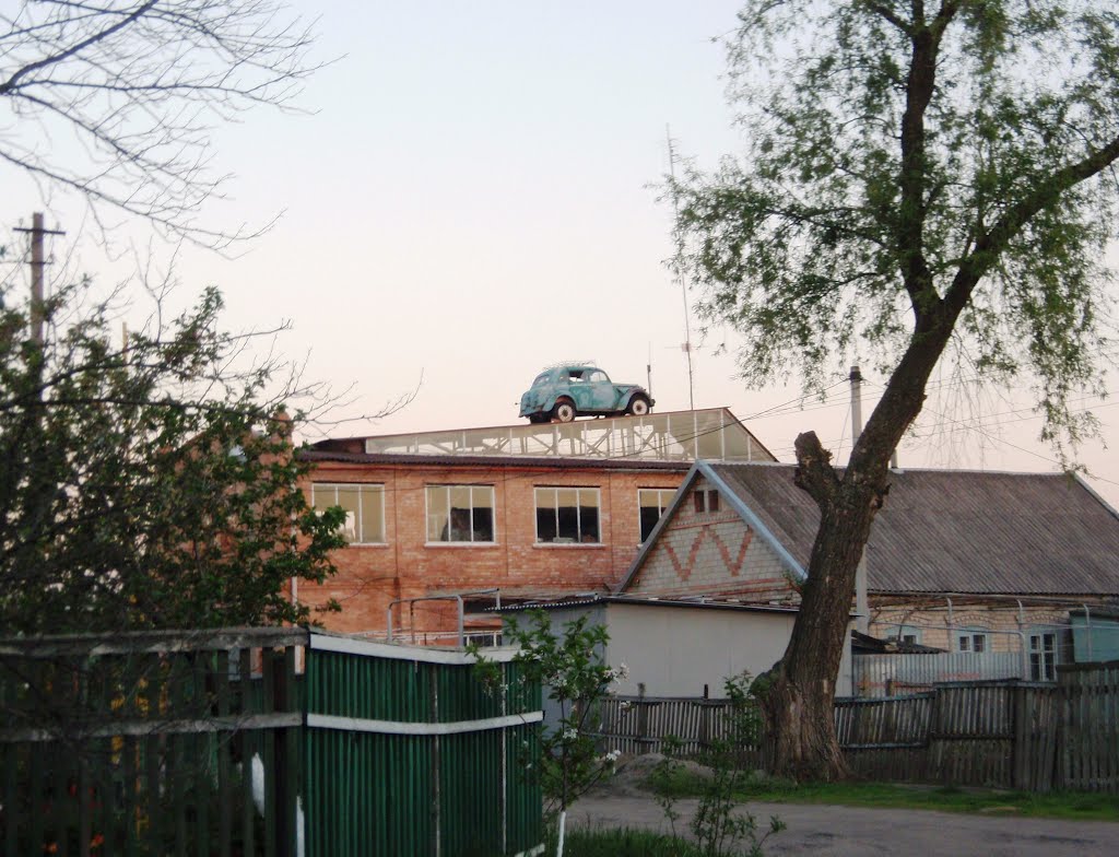 Мал да удал или наш "горбатый" выше всех