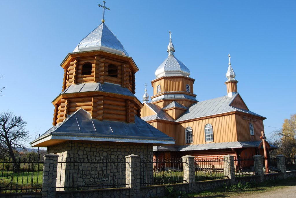 Дзвіниця церкви св. Параскеви