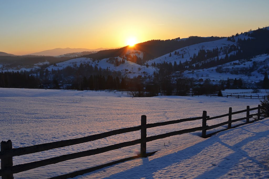 The sun goes to sleep.
