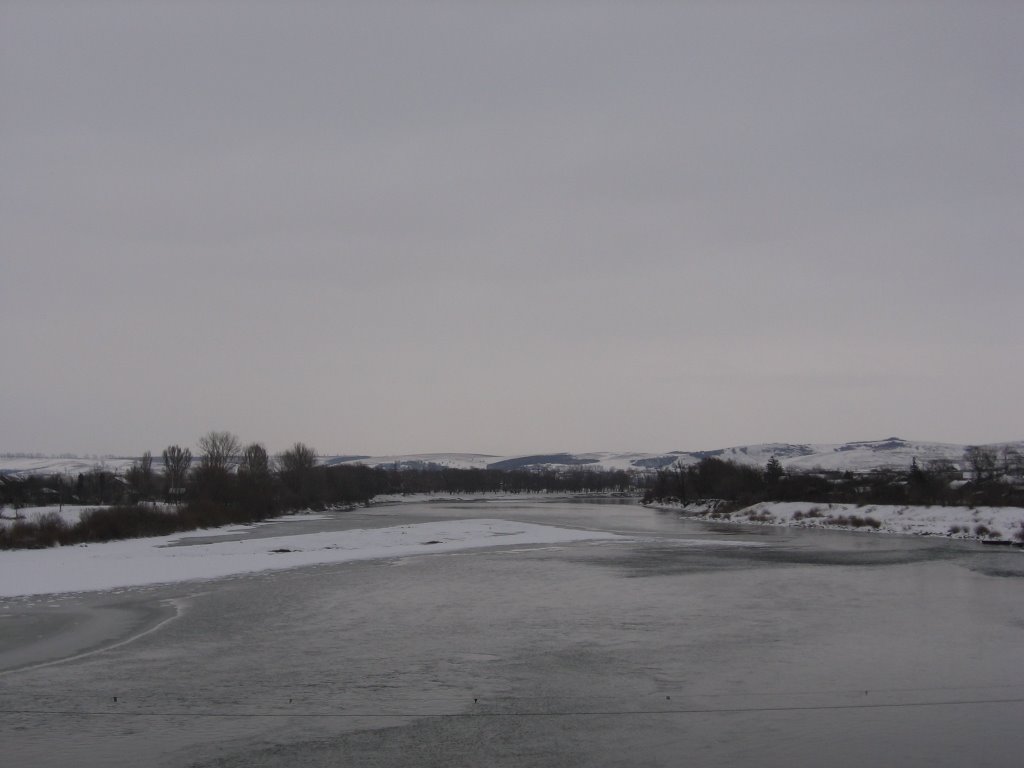 Dnister from bridge in Halych