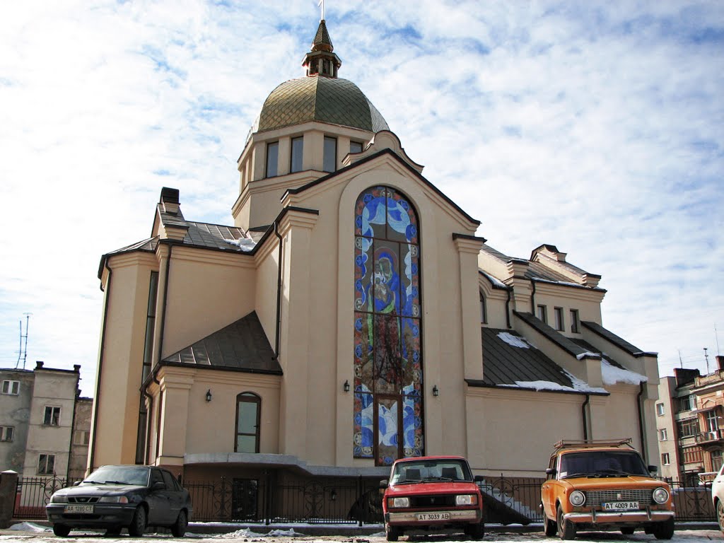 New church was build in the 2010 (№1)