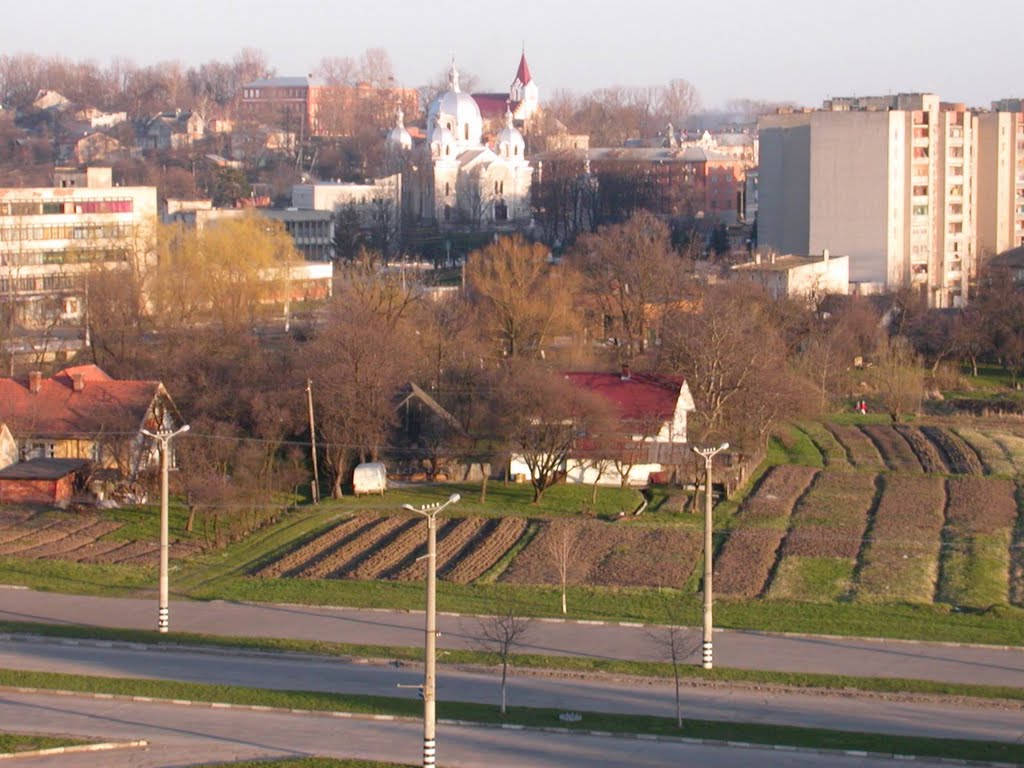 БУЛЬВАР НЕЗАЛЕЖНОСТІ