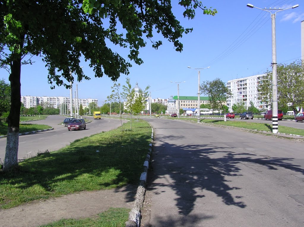БУЛЬВАР НЕЗАЛЕЖНОСТІ
