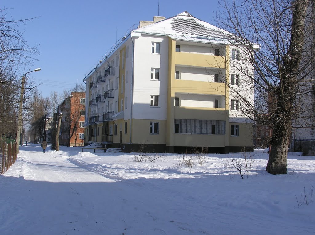 ВУЛ. БУДІВЕЛЬНИКІВ