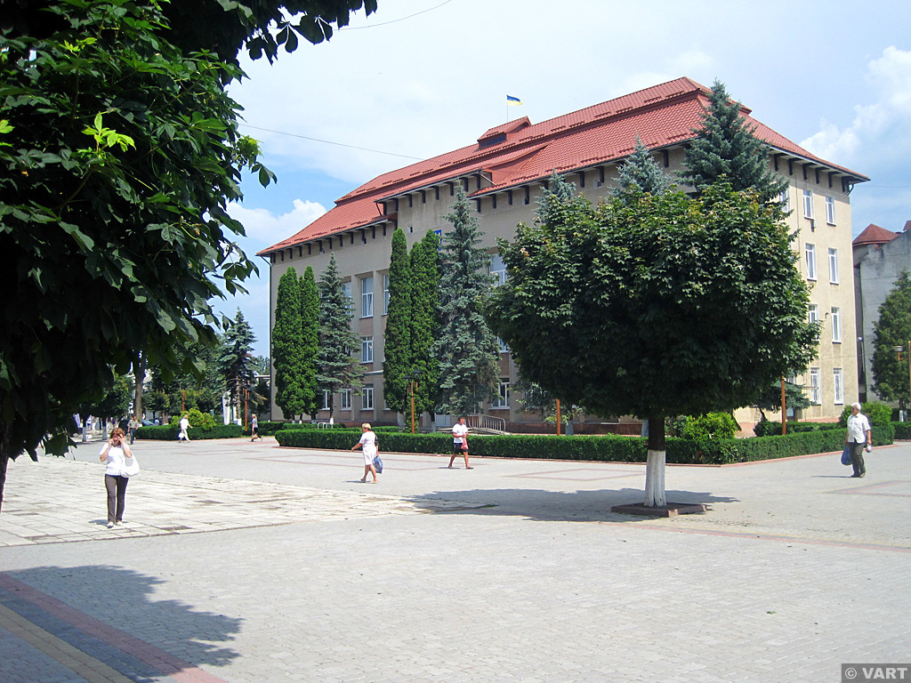 Надвірна