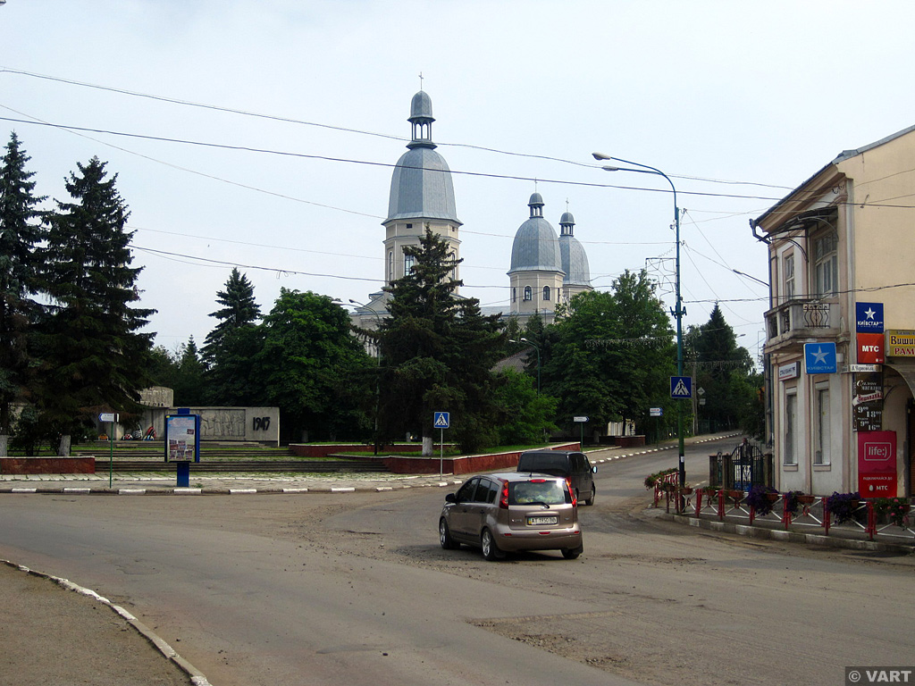 Надвірна