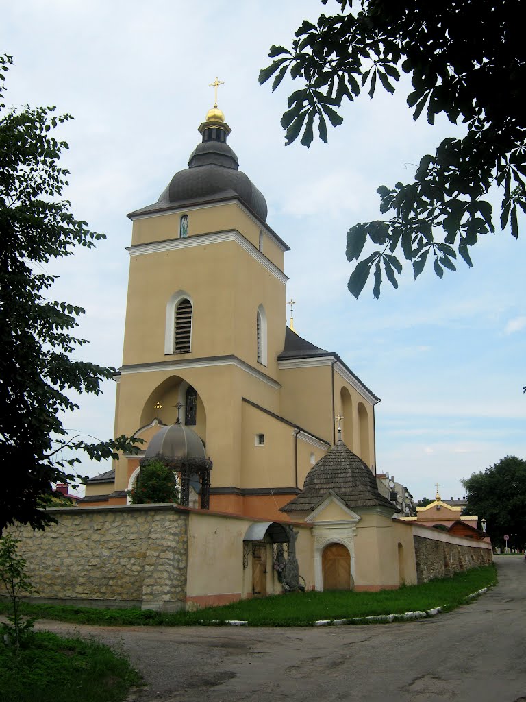 Церква Різдва Пресвятої Богородиці (Рогатин)  XIV ст.