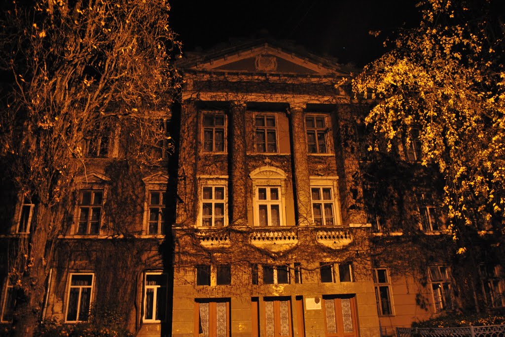 My School:)