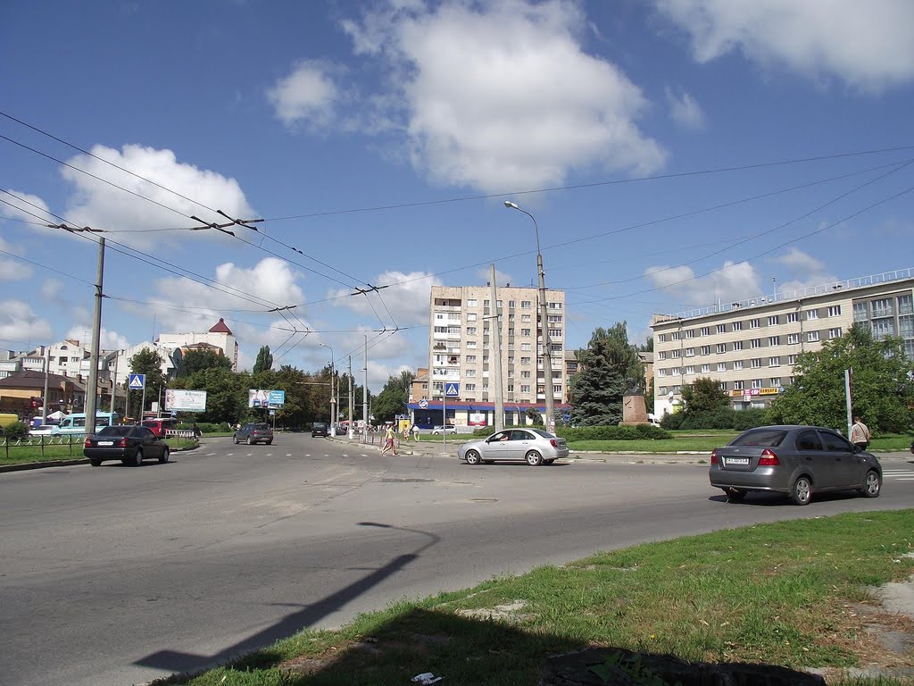 пл.П.Запорожця.