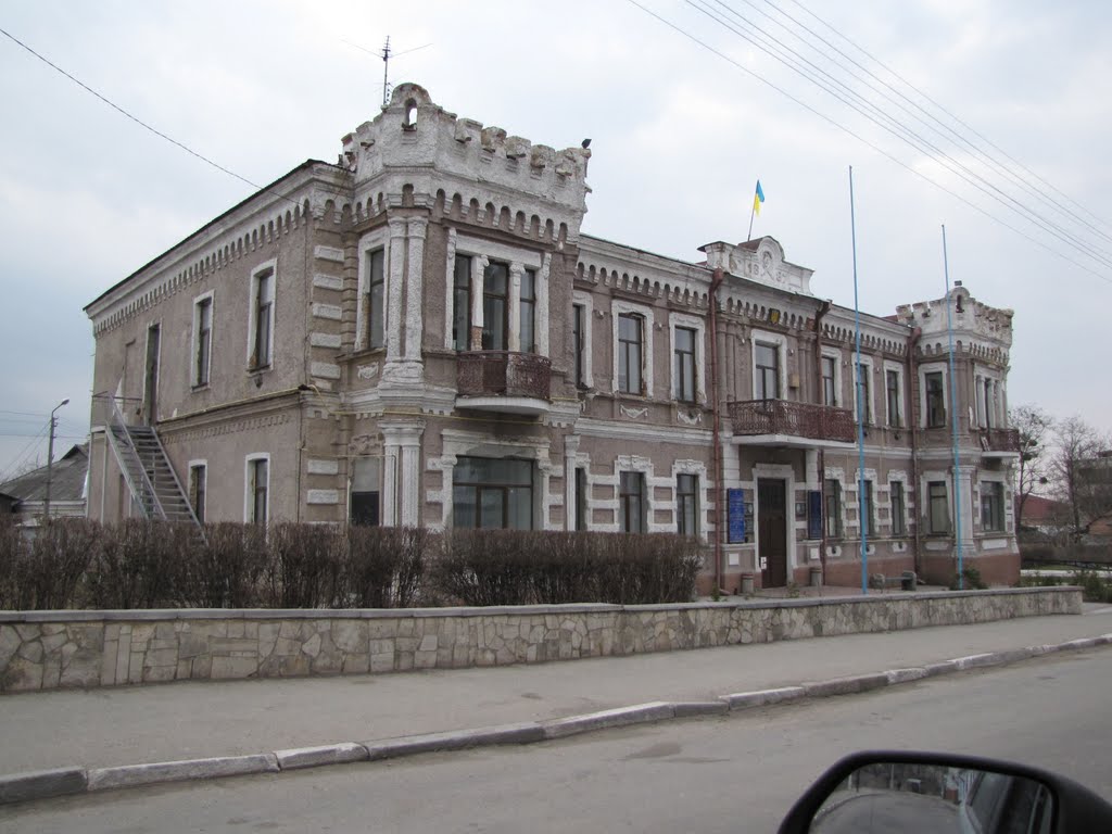 Будівля міської ради в Богуславі