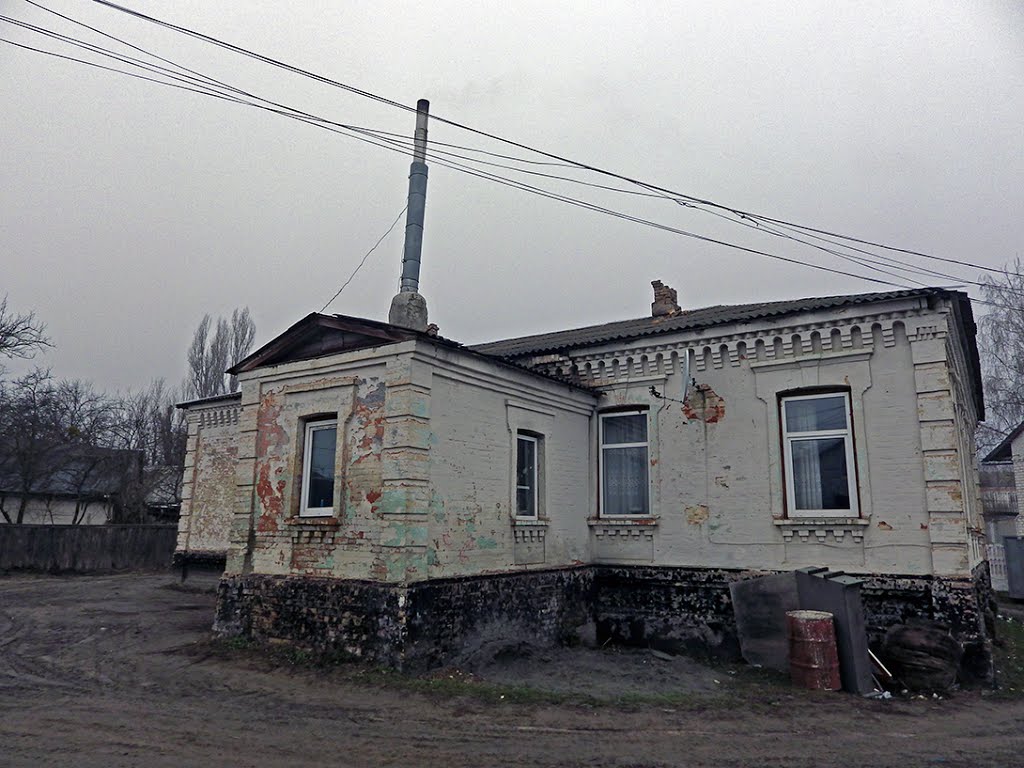 дворовой фасад (н.20в)