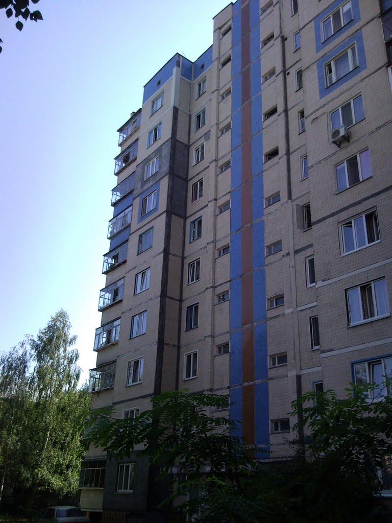 Черняхiвського 19б